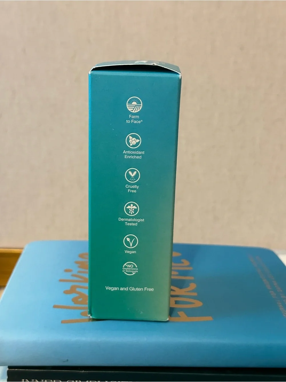 COOLA Scalp & Hair Mist SPF 30 - Aqua Teal